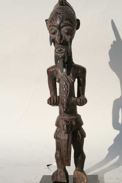 LULUA(Statuette), d`afrique : rep.dem.Congo, statuette LULUA(Statuette), masque ancien africain LULUA(Statuette), art du rep.dem.Congo - Art Africain, collection privées Belgique. Statue africaine de la tribu des LULUA(Statuette), provenant du rep.dem.Congo, 1437/1165.Statuette d